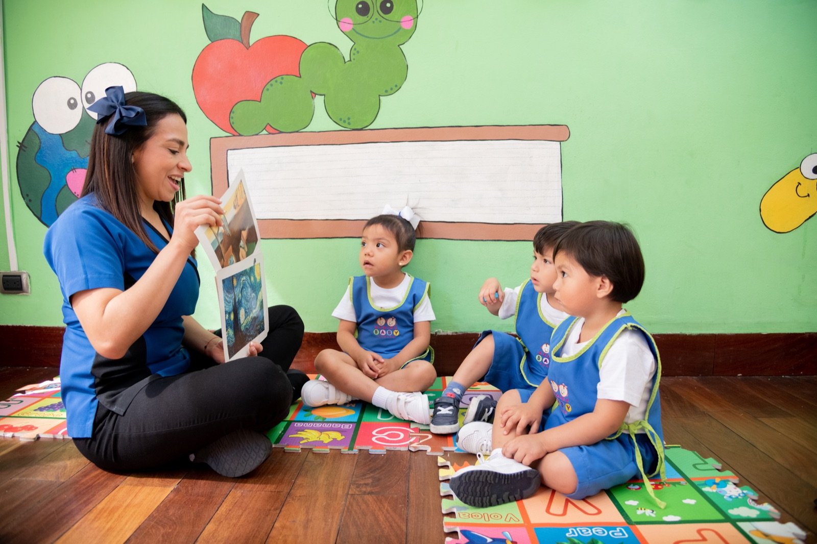 Arte promocional del programa Training Babies de Genius Baby Center
